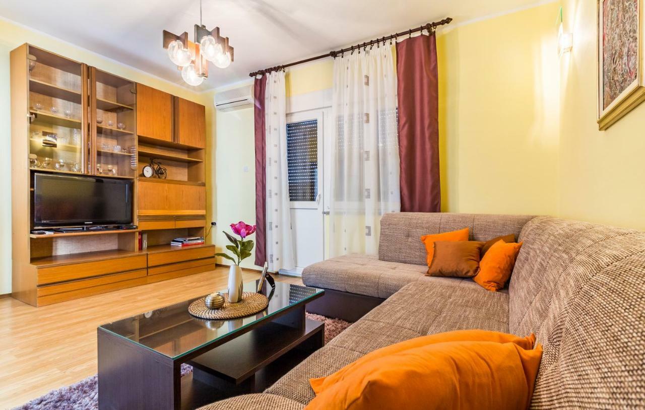 Pula Apartment Extérieur photo