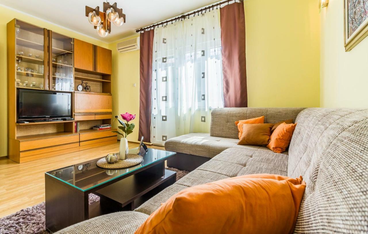 Pula Apartment Extérieur photo